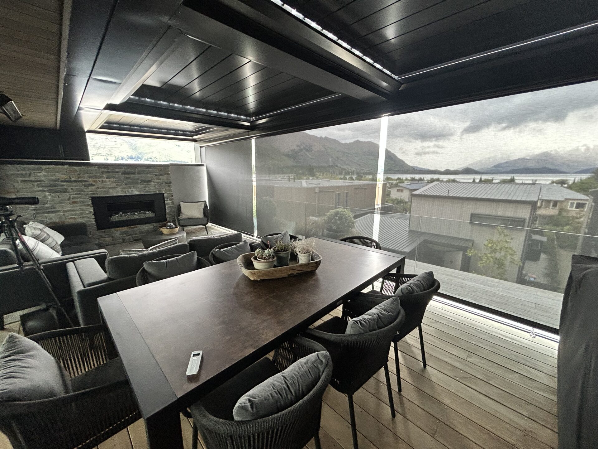 Omni Outdoor Screen - Image 3